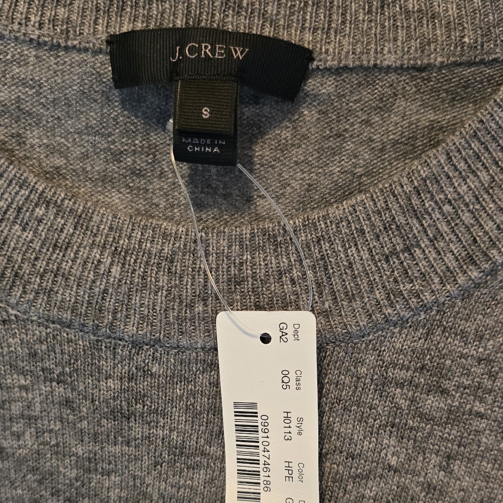 J. Crew Charcoal Ruffle Ballom Sleeve Sweater Size S - Picture 2 of 3